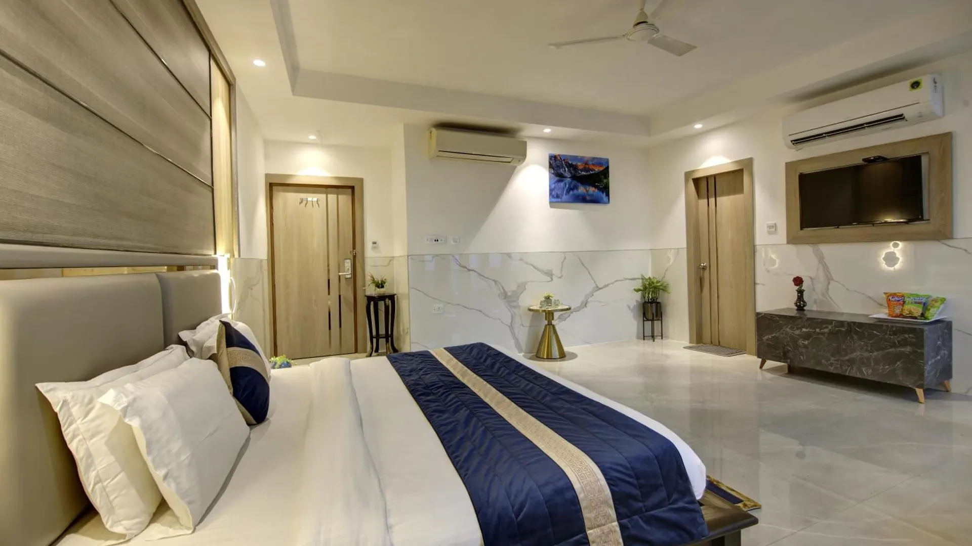 Hotel Delhi 37 Near - Delhi Airport Neu-Delhi
