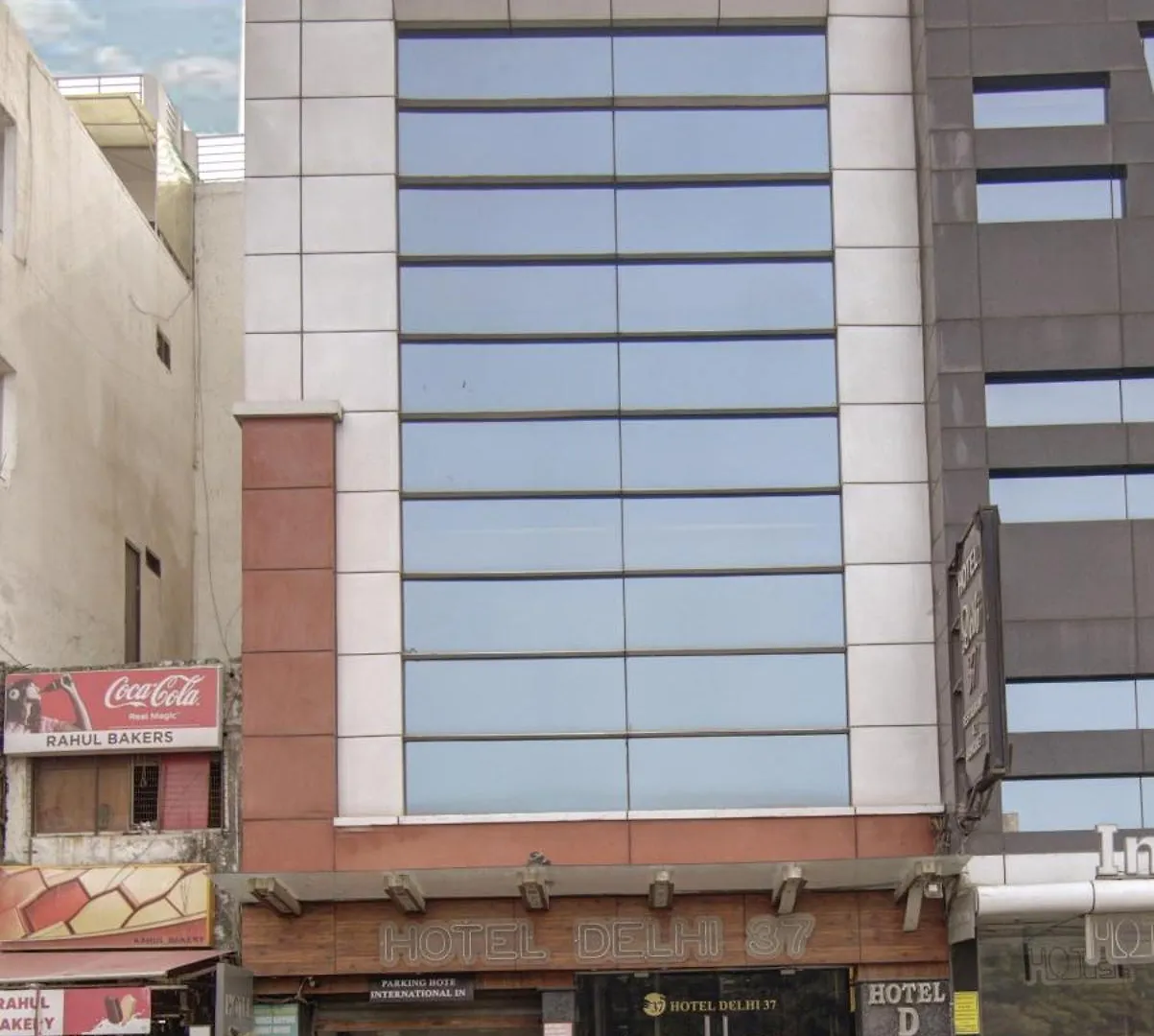 Hotel Delhi 37 Near - Delhi Airport Neu-Delhi