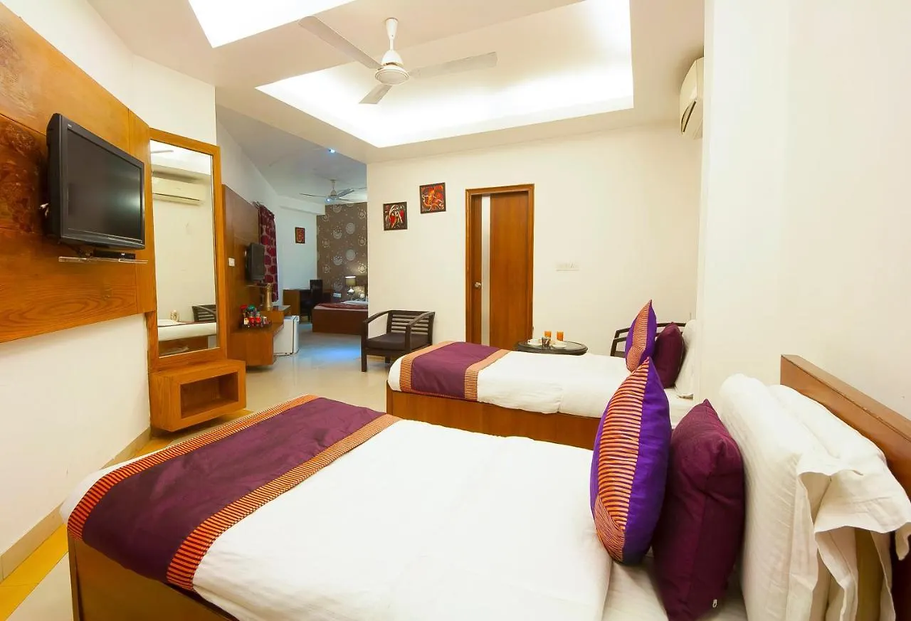 Hotel Delhi 37 Near - Delhi Airport Neu-Delhi
